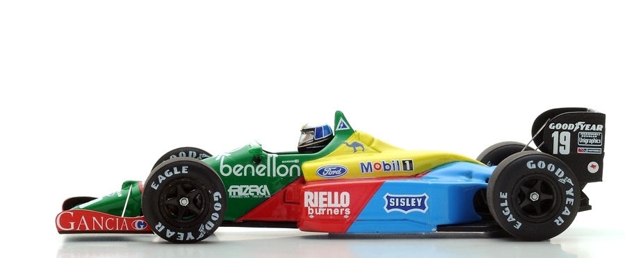 Benetton B188 