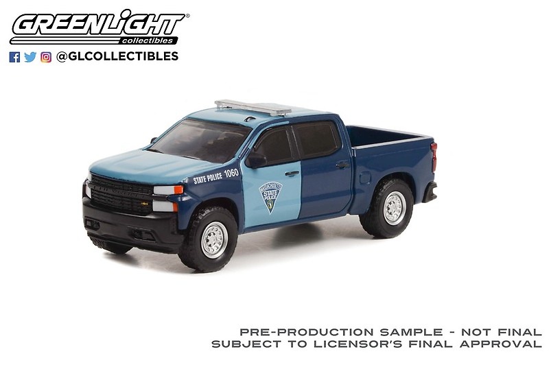 Chevrolet Silverado Policia de Massachusetts (2021) Greenlight 43000E 1/64 