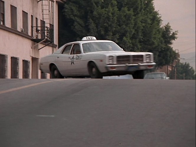 Dodge Monaco Taxi 