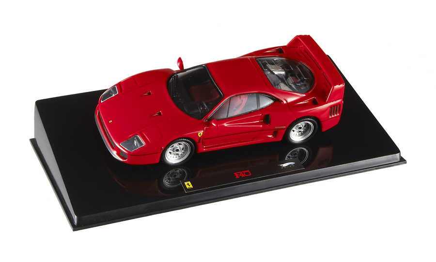 Ferrari F40 (1987) Hot Wheels P9931 1/43 