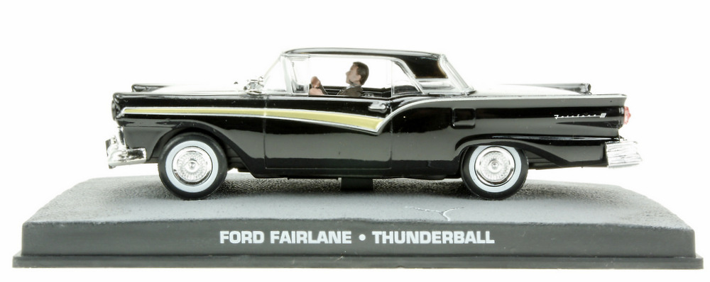 Ford Fairlane 500 Skyliner (1957) James Bond 