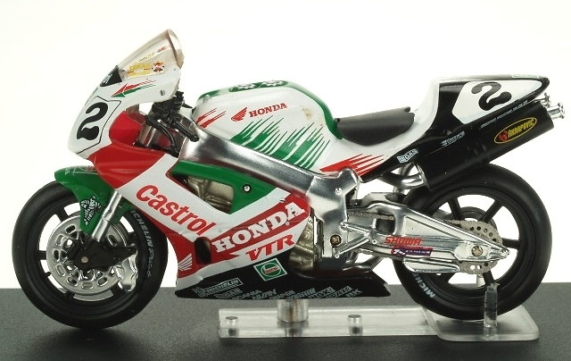 Honda VTR1000 nº 2 Colin Edwards (2000) Altaya 702946 1/24 