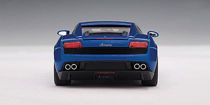 Lamborghini Gallardo LP 560-4 (2008) Autoart 54619 1/43 