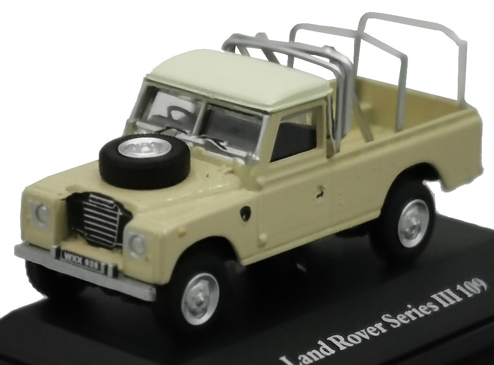 Land Rover 109 Serie 3 Pick-Up (1971) Cararama 52290 1/72 