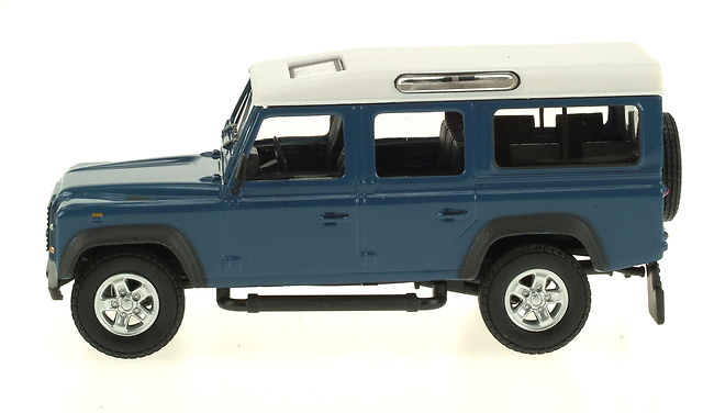 Land Rover Defender 110 () Cararama DEFBLU110 1/43 Azul Techo Blanco 