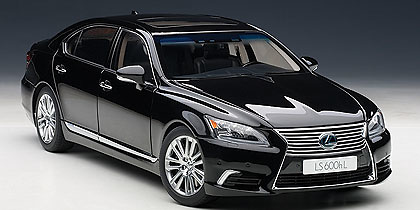 Lexus LS600hL (2013) Autoart 78842 1/18 