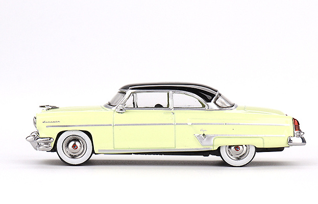 Lincoln Capri (1954) TSM MGT00561-L 1/64 