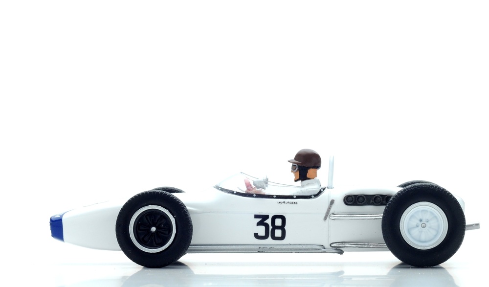 Lotus 18 