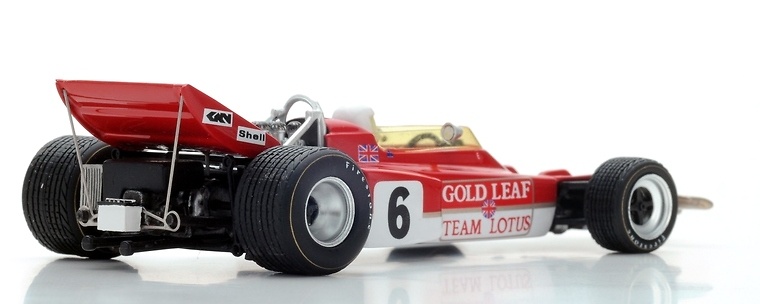 Lotus 72B 