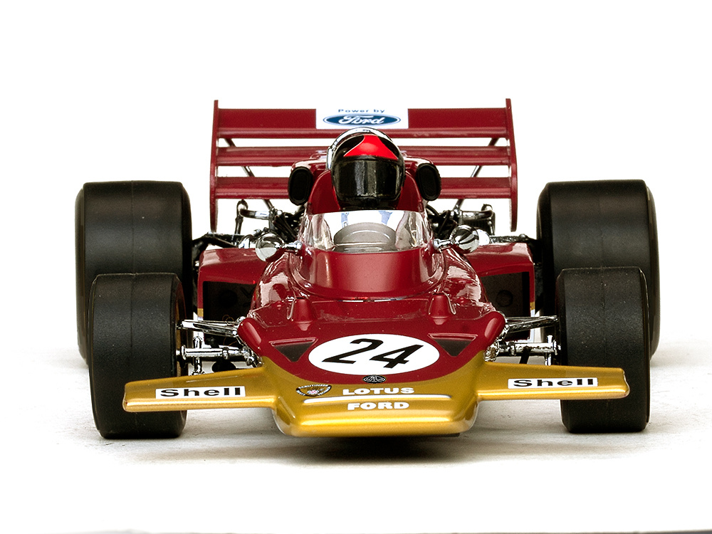 Lotus 72C 