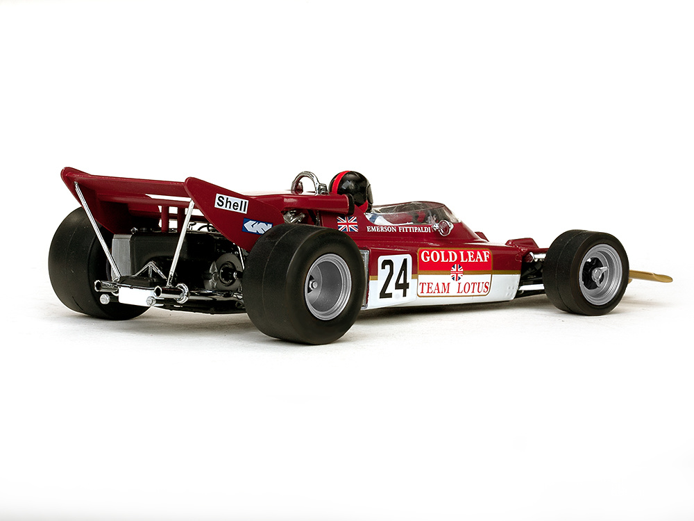 Lotus 72C 