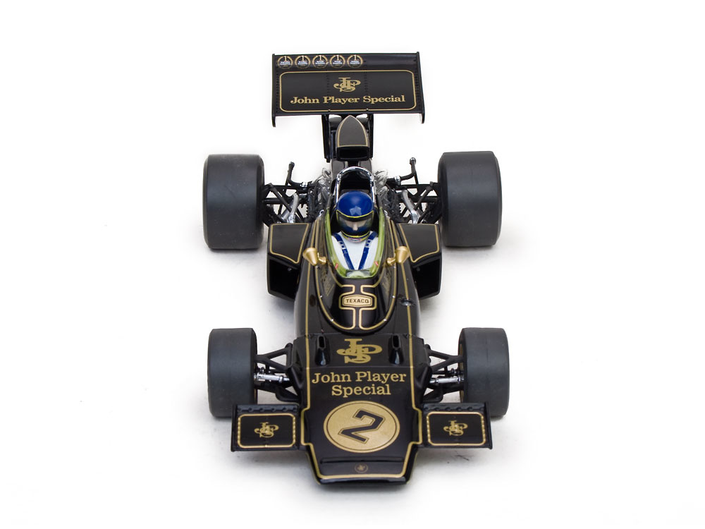 Lotus 72E 