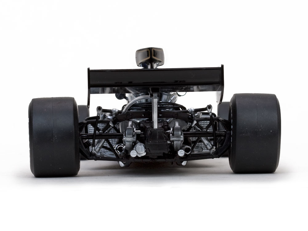 Lotus 72E 