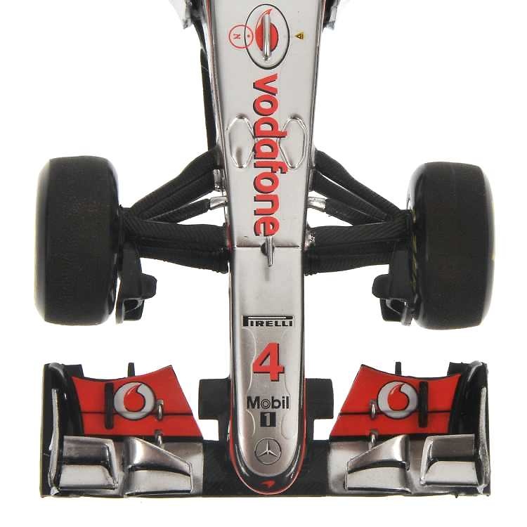 McLaren Mercedes MP4-26 nº 4 Jenson Button (2011) Minichamps 530114304 1/43 