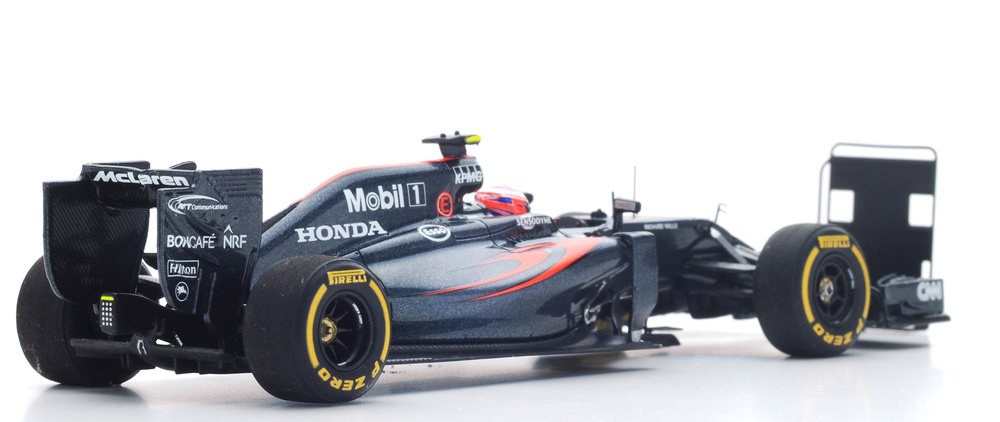 McLaren MP4-31 