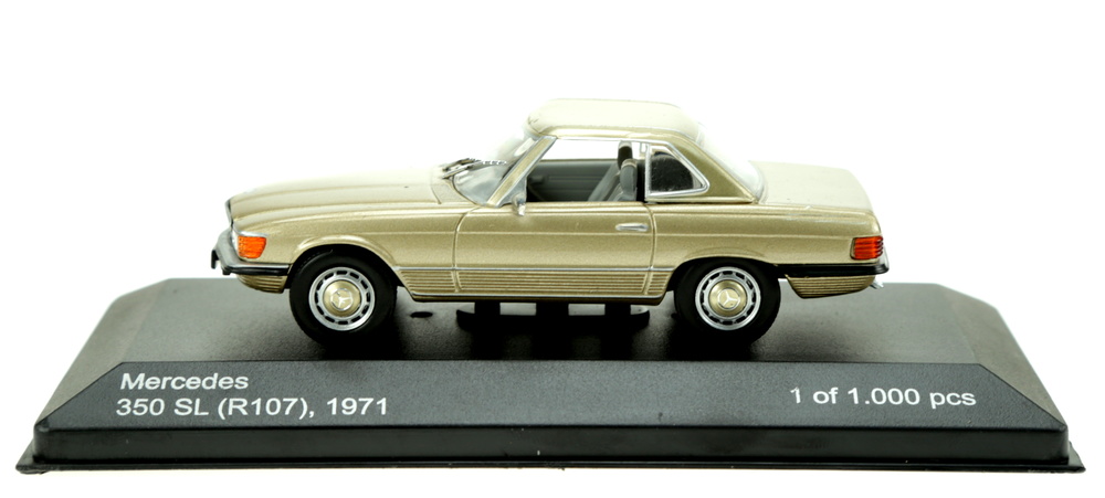 Mercedes 350 SL -R107- (1971) White Box WB116 1:43 