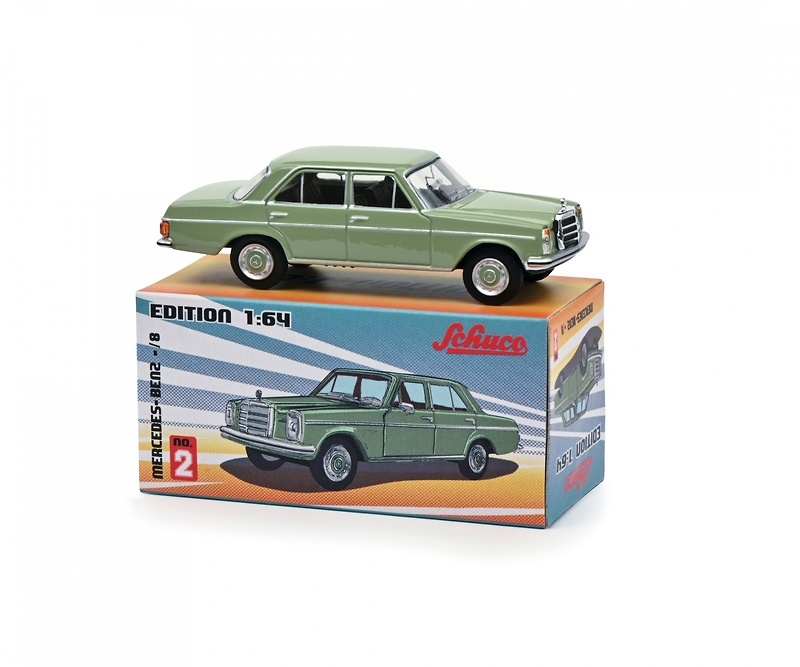 Mercedes Benz 200D Nº 2 (1968) Schuco 452030600 1/64 