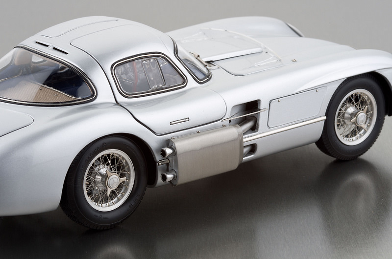 CMC M-088 Mercedes Benz 300 SLR Uhlenhaut Coupé (1955) CMC 1/18