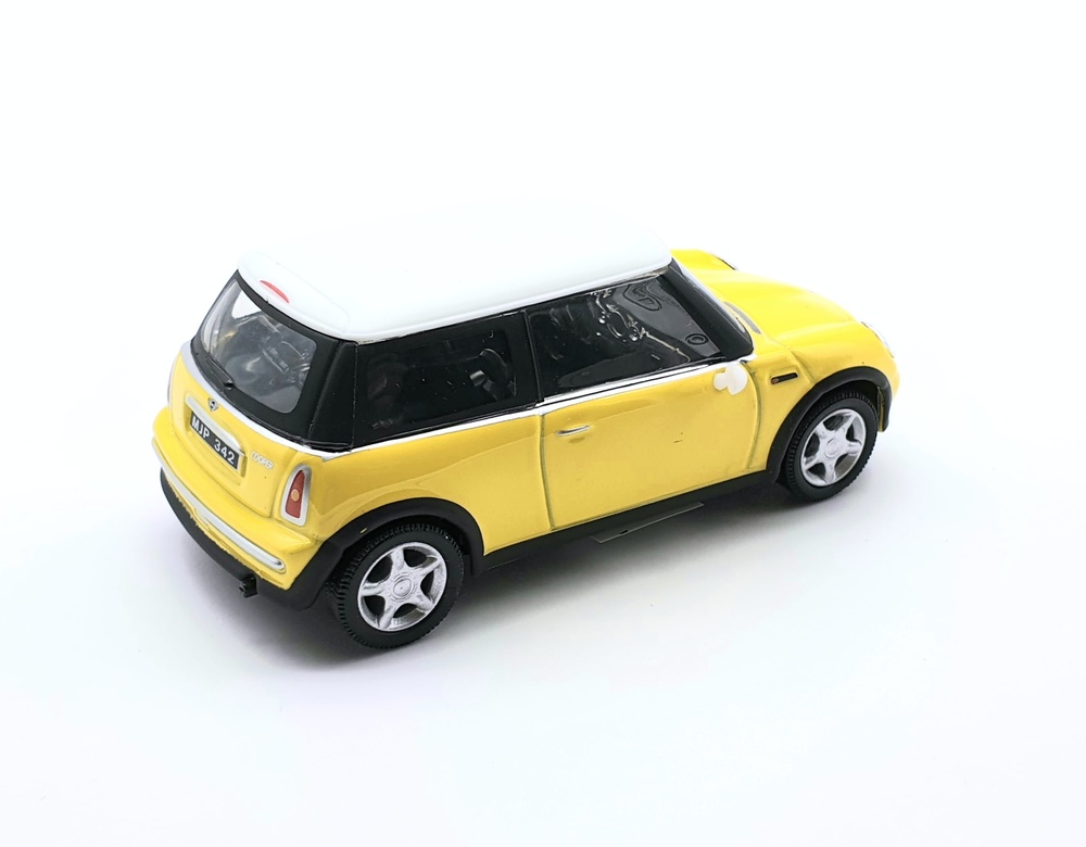 Mini BMW (2001) Cararama 31480 1/43 