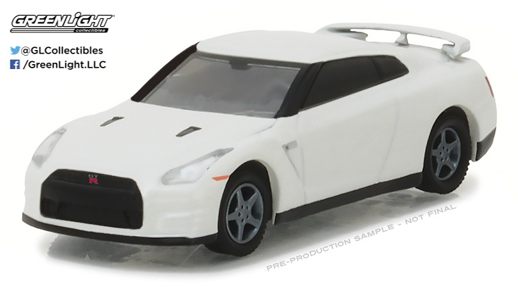 Nissan GT-R -R35- (2014) Greenlight 29880F 1/64 