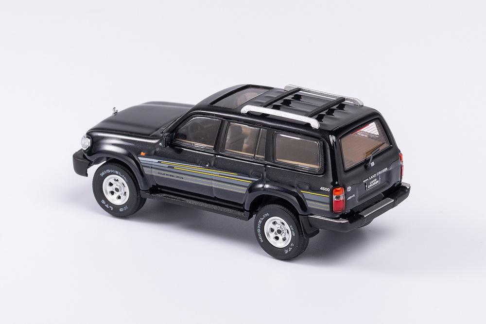 Toyota Land Cruiser J80 (1990) NZG VAKF-640312 1/64 