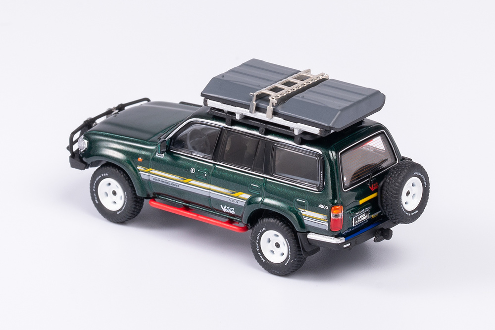 Toyota Land Cruiser J80 con equipo (1990) NZG VAKF-640316 1/64 