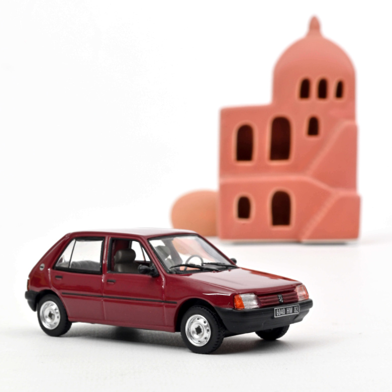 Peugeot 205 GL (1988) 1/43 Norev 471719 1/43 