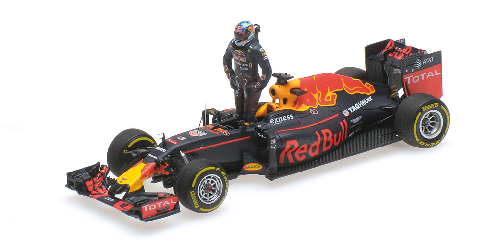 Red Bull RB12 