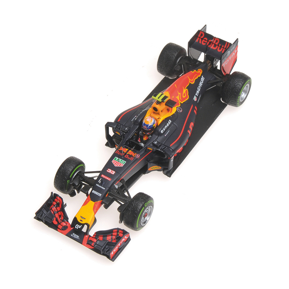 Red Bull RB12 