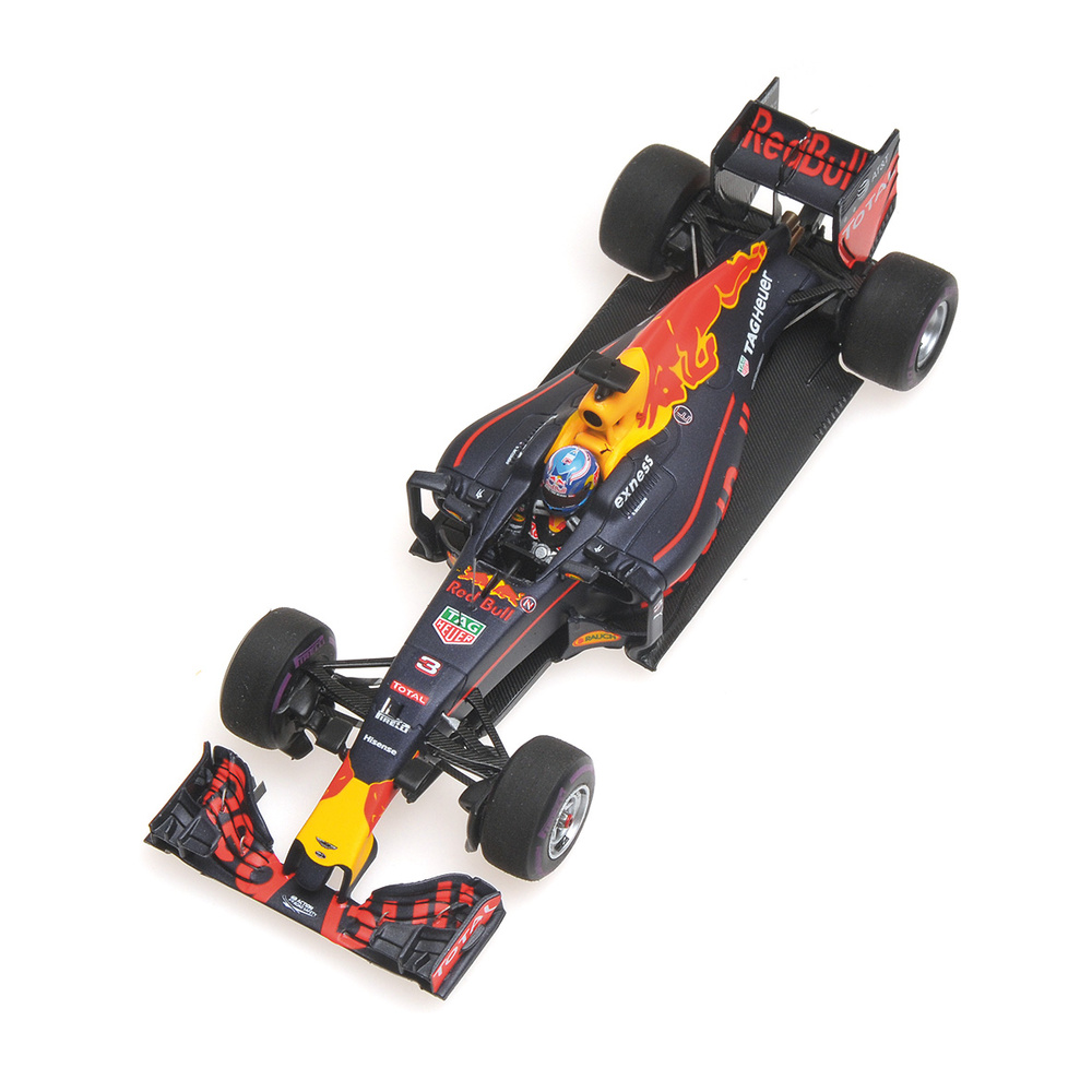 Red Bull RB12 