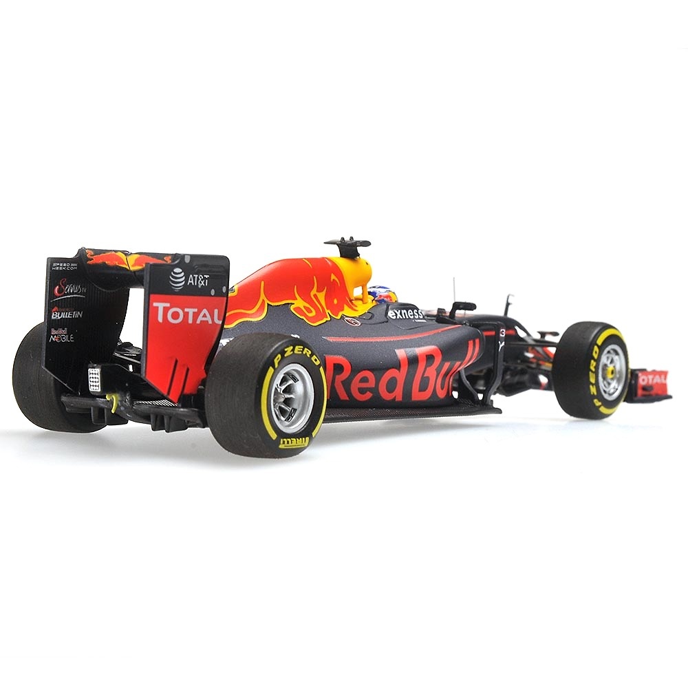 Red Bull RB12 nº 3 Daniel Ricciardo (2016) Minichamps 417160003 1:43 