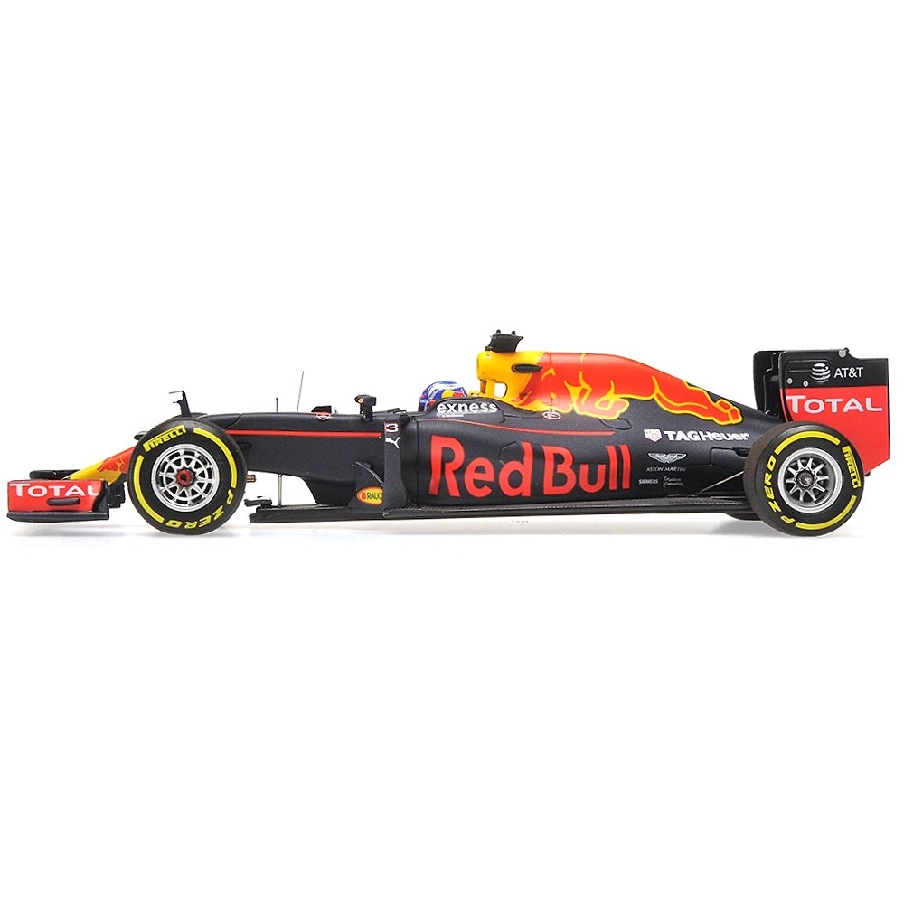 Red Bull RB12 nº 3 Daniel Ricciardo (2016) Minichamps 417160003 1:43 