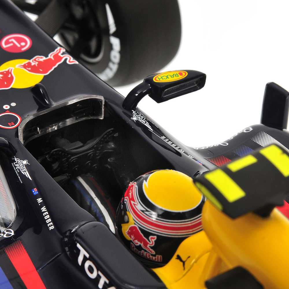 Red Bull RB6 nº 6 Mark Webber (2010) Minichamps 110100006 1/18 