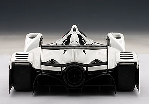 Red Bull X2010 (2010) Autoart 18105 1:18 