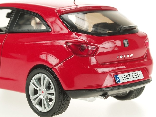 Seat Ibiza 3p. Serie IV (2008) Ixo 1/43 