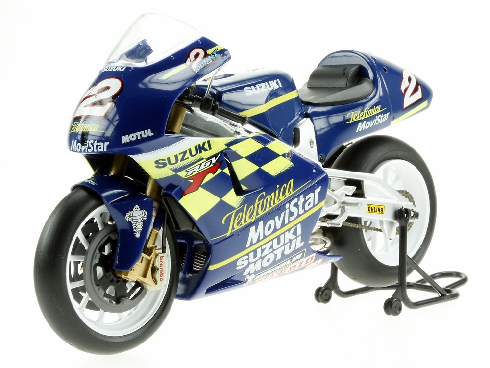 Suzuki RGV500 nº 2 Kenny Roberts Jr. (2000) Altaya MC42 1/12 