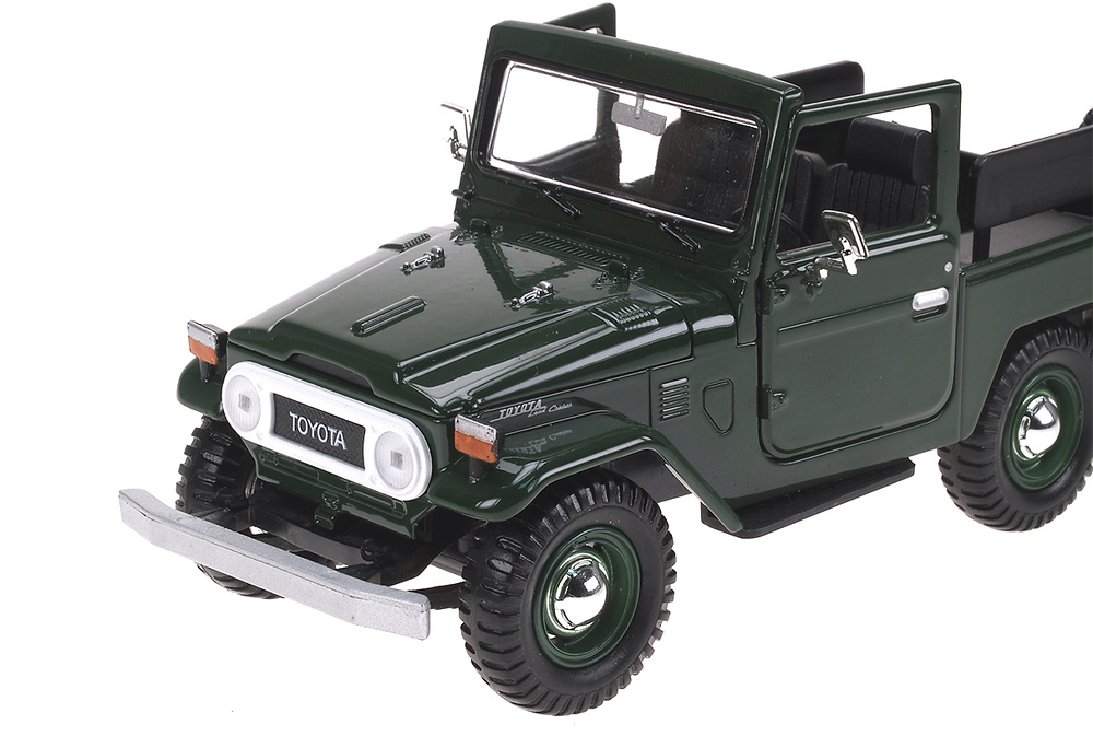 Toyota FJ 40 Soft Top (19760) Motormax 79323GN 1:24 