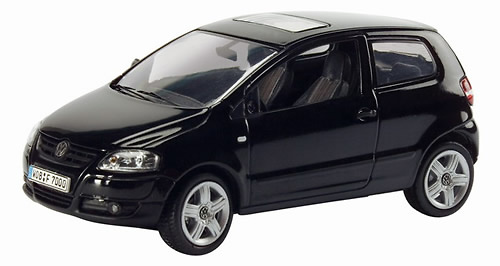 Volkswagen Fox (2005) Schuco 04721 1/43 