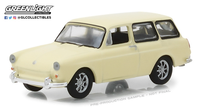 Volkswagen Tipo 3 Familiar (1966) Greenlight 29920D 1/64 