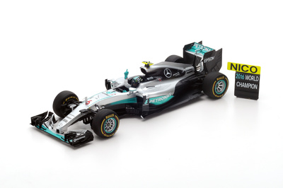 Mercedes W07 "GP. Abu Dhabi" nº 6 Nico Rosberg (2016) Spark 1:18