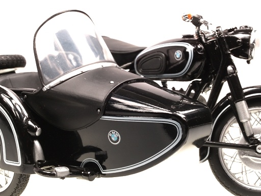 BMW R60-2 miniature par Solido