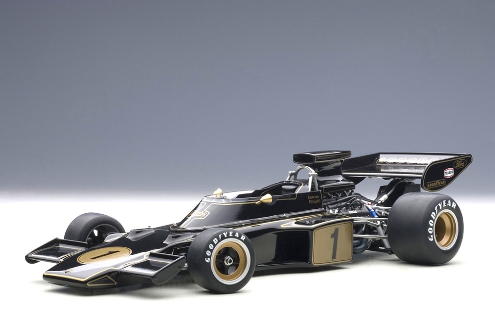 Lotus 72E nº 1 Emerson Fittipaldi (1973) Autoart 87327 1/18