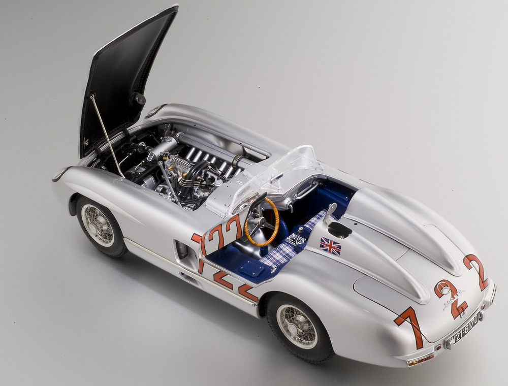 Mercedes Benz 300 SLR (1955) Mille Miglia -W196S- CMC M066 1/18