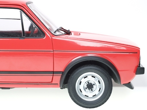 Volkswagen Golf GTI Serie I (1977) Solido 8166 1/18