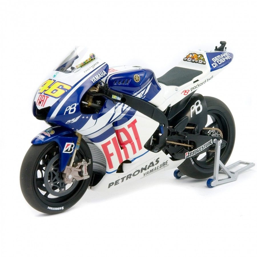 在庫限り】 MINICHAMPS yamaha 2010 YZR-M1 スポーツ - www