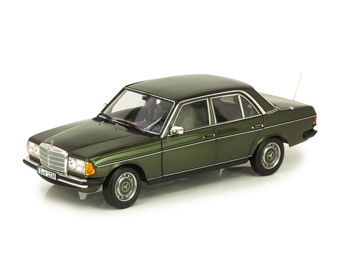 Llavero Esmaltado Mercedes Benz W123 (1975-86)